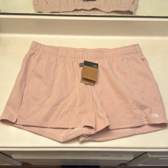 The North Face Women’s Fleece Shorts - Picture 6 of 8